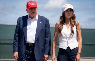 ट्रम्पले क्रिस्टी नोएमलाई बर्खास्त गरे